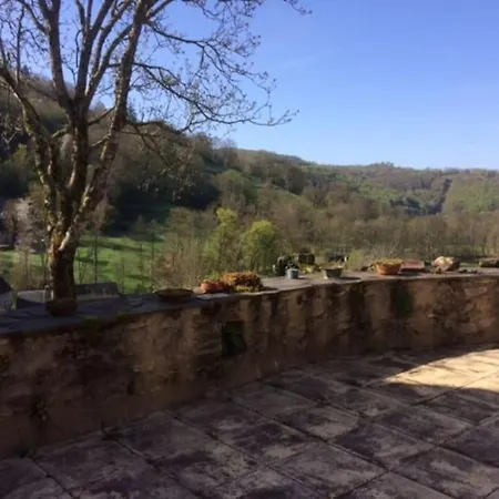 Maison En Pierre En L'aubrac Feriehus