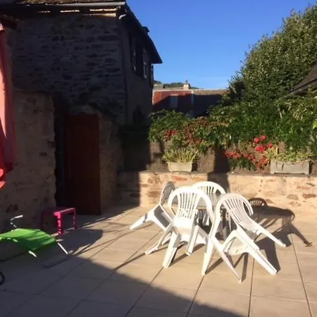 Maison En Pierre En L'aubrac Feriehus Saint-Chély-dʼAubrac